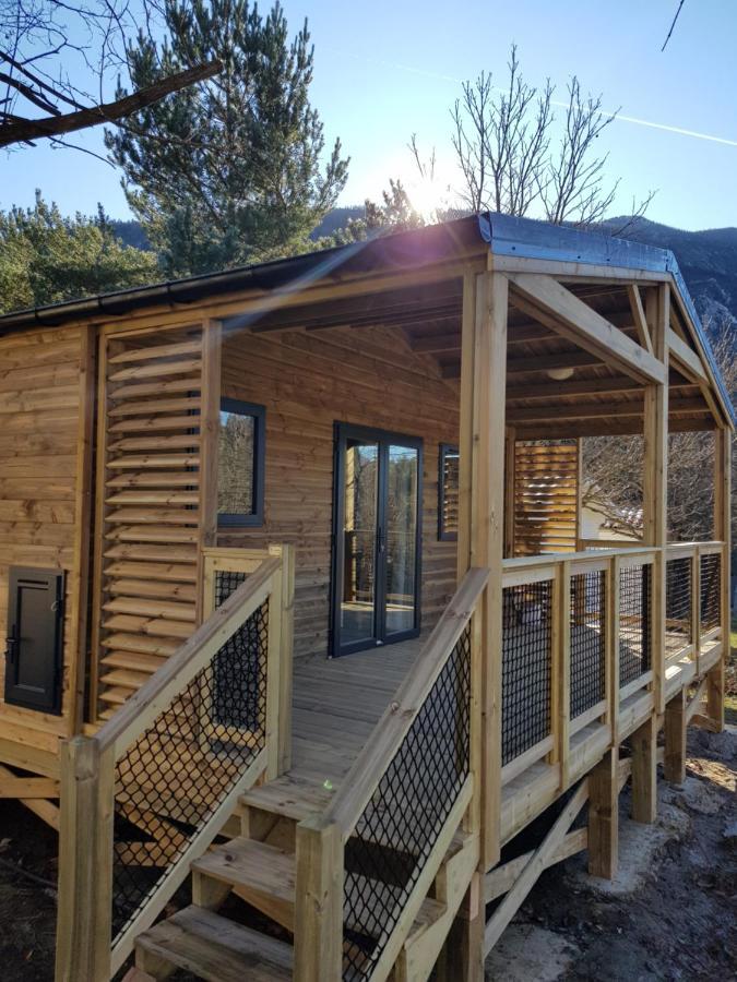 Camping Calme Et Nature Castellane Exterior foto