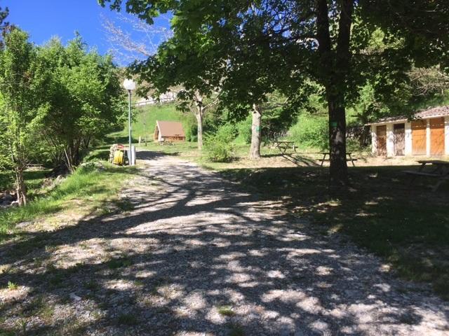 Camping Calme Et Nature Castellane Exterior foto